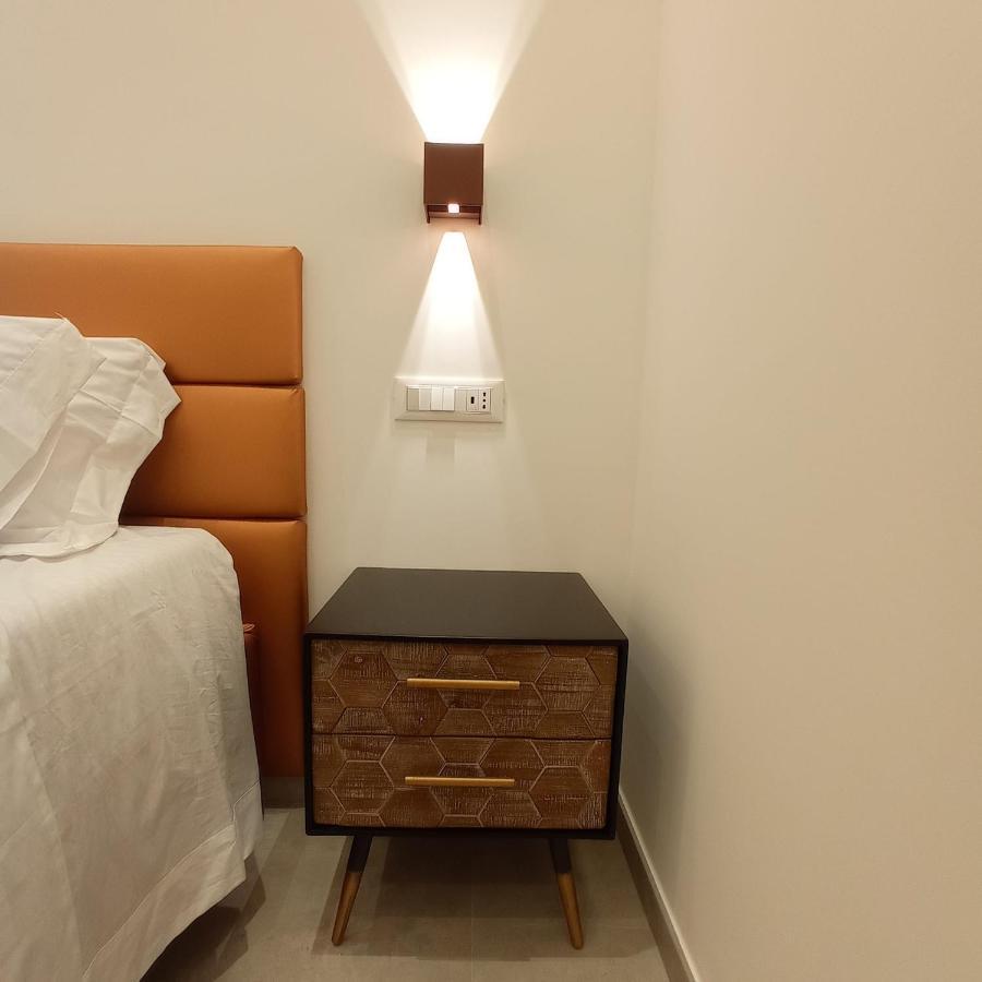Alloggio Nuovissimo Al Centro E Rilassante 이스키아 외부 사진